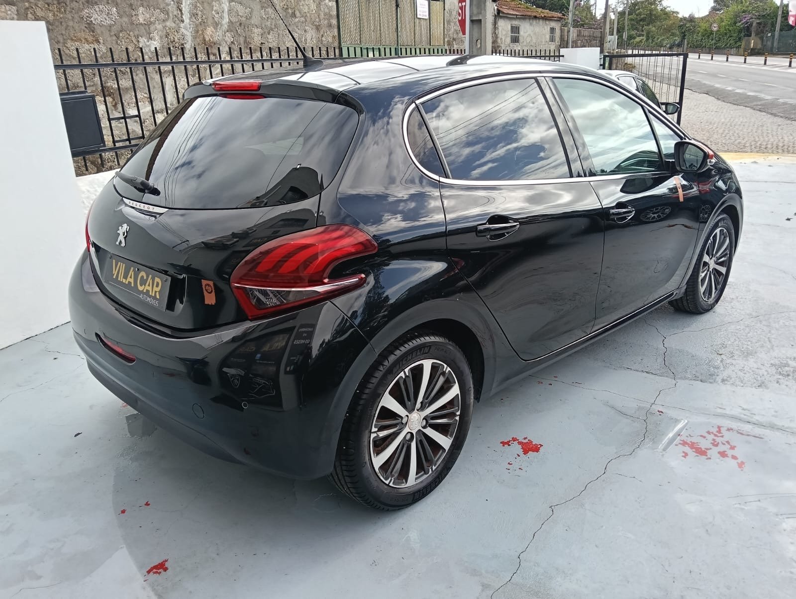 Peugeot 208 - imagem 21