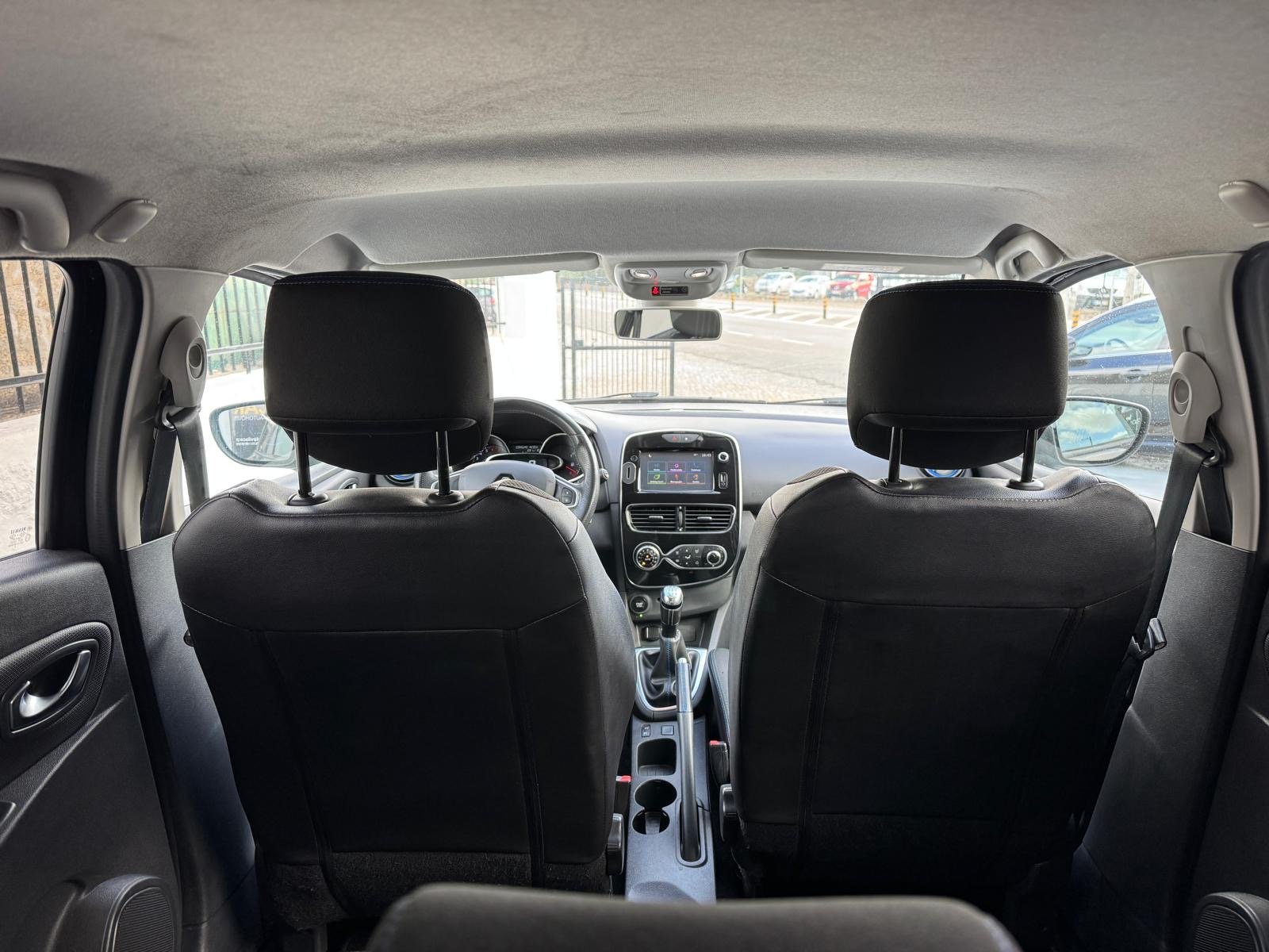 Renault Clio Sport Tourer 1.2 TCe GT Line - imagem 4