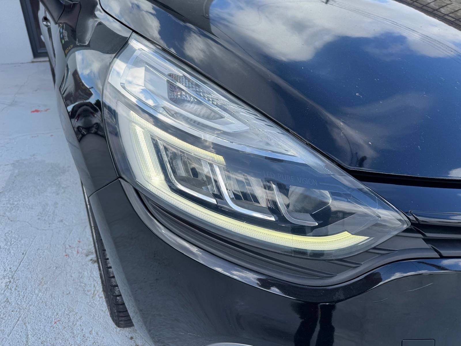 Renault Clio Sport Tourer 1.2 TCe GT Line - imagem 15